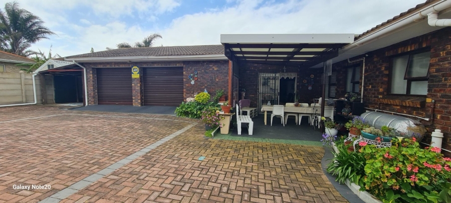 3 Bedroom Property for Sale in Noorsekloof Eastern Cape